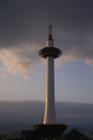 kyoto_tower1